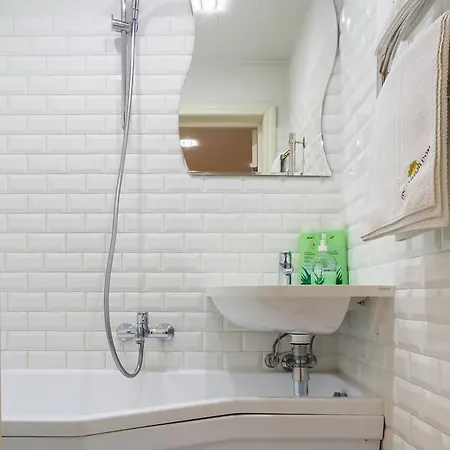 Gostiny Dom Nezavisimosti Apartment *
